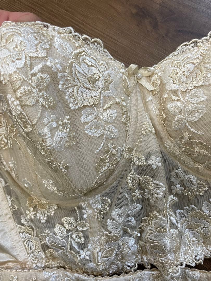 carino ブライダルインナー