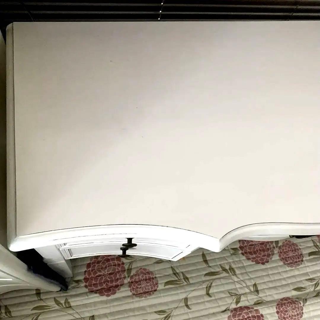 4/15迄の出品　ライティングデスク　ホワイト