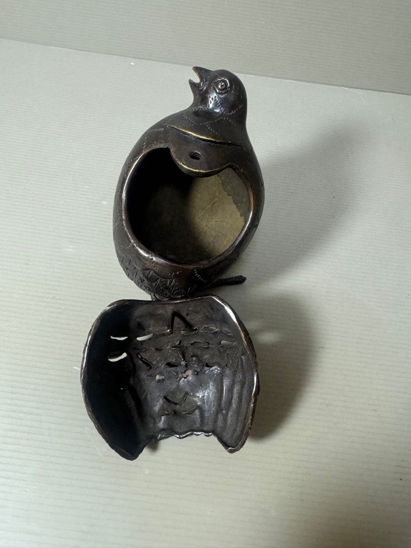 2138 中国古玩・古銅・乾隆年製銘・鶉・香炉・置物 時代物 - メルカリ