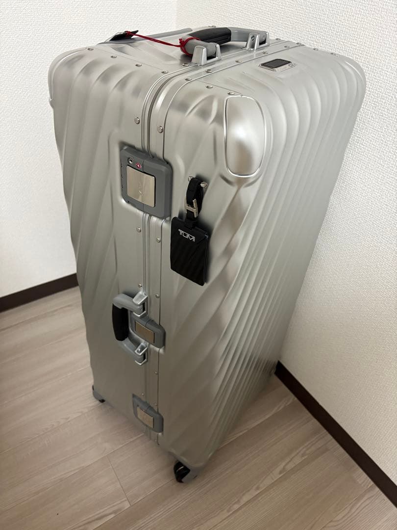 TUMI ローリング・トランク 19 DEGREE ALUMINUM 86L