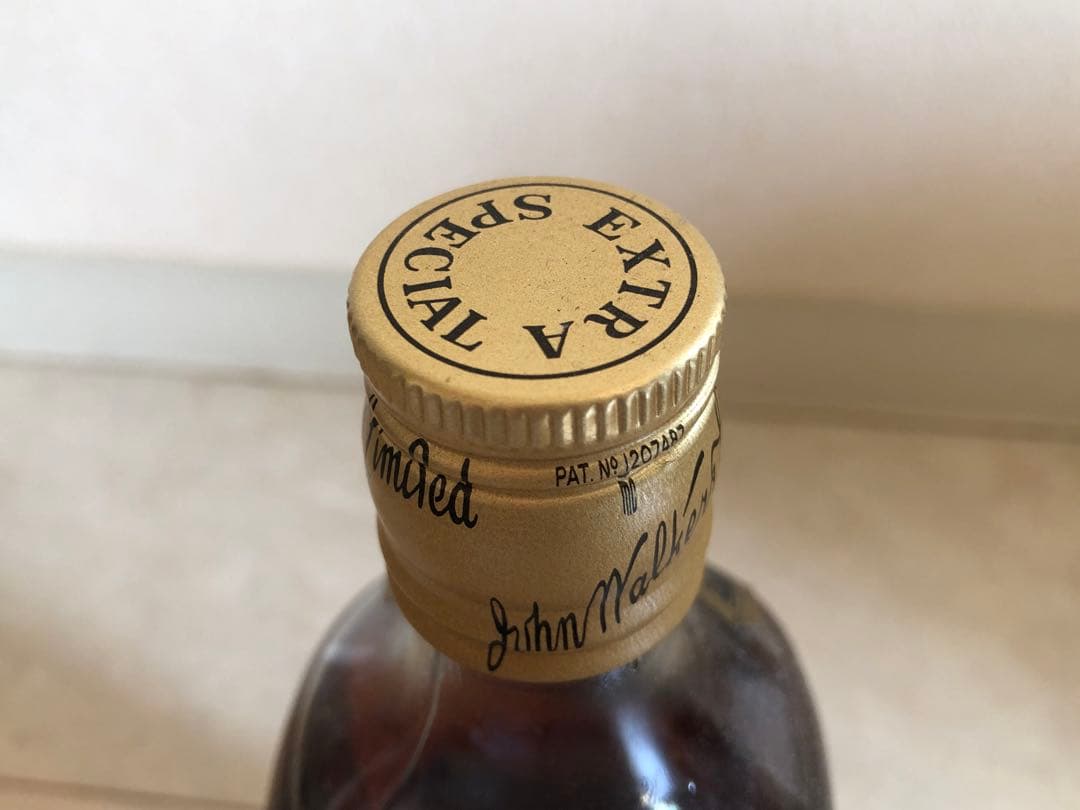 JOHNNIE WALKER ジョニーウォーカー 白紋章 ブラックラベル 古酒