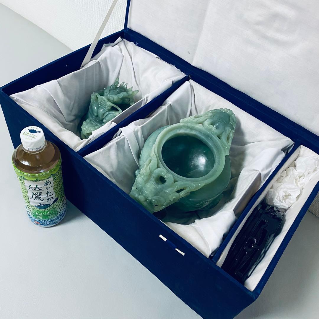 翡翠 置物 龍 彫刻 台座付き 香炉 特大サイズ 中国美術 ヒスイ