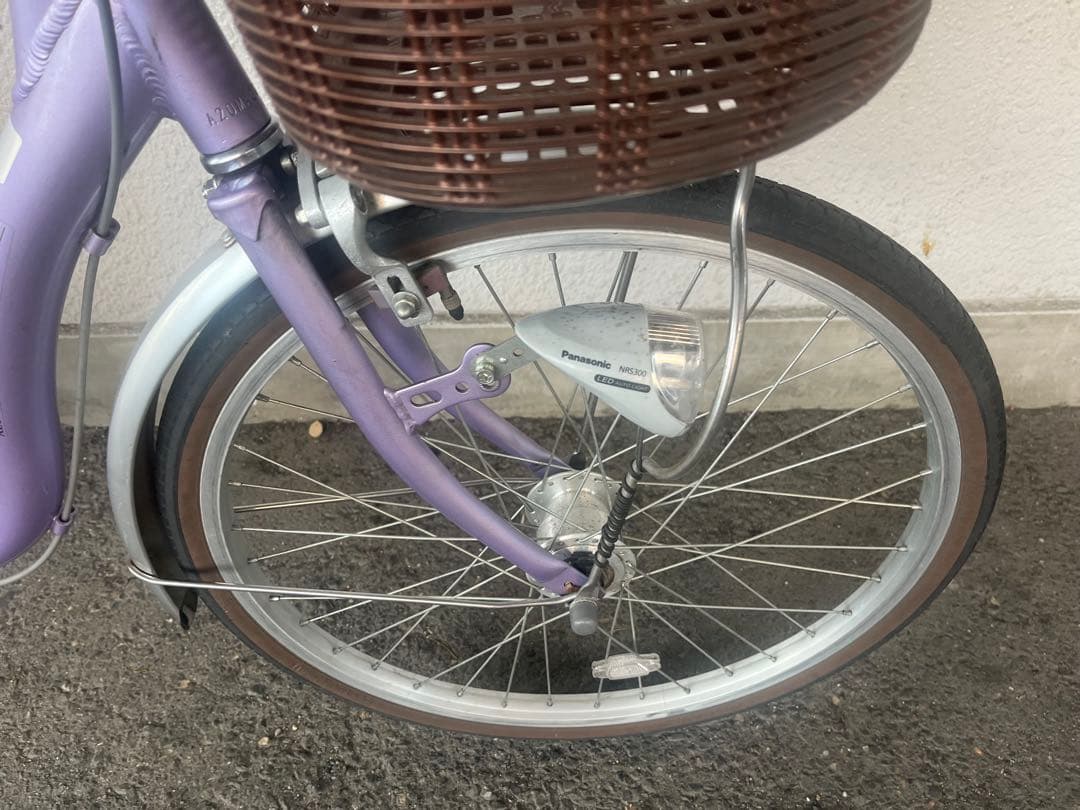 NGUYEN THI HA　愛知県限定手渡のみ名古屋市北区西区配送無料