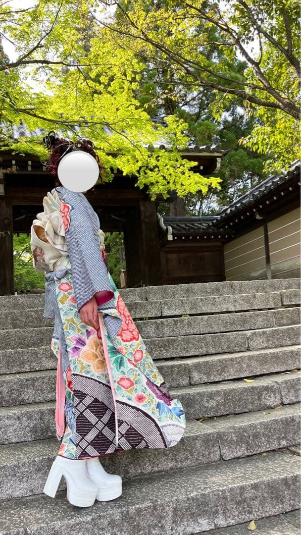 華やかな花柄振袖（紺色・黄色） 振袖 成人式 フルセット 成人式振袖