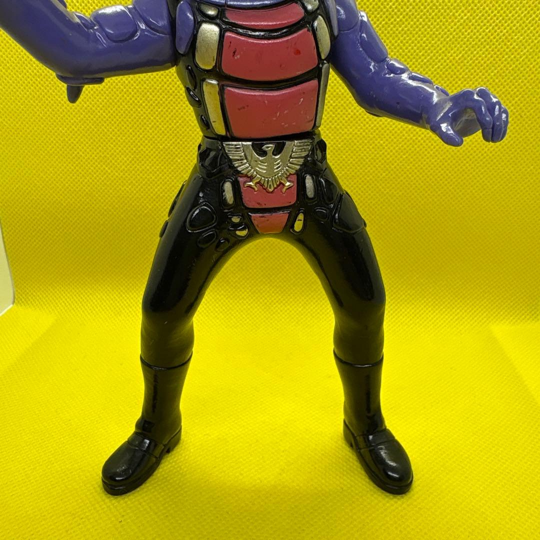 レトロ 仮面ライダー 怪人【ガラガランダ】ソフビ 開封品 - メルカリ