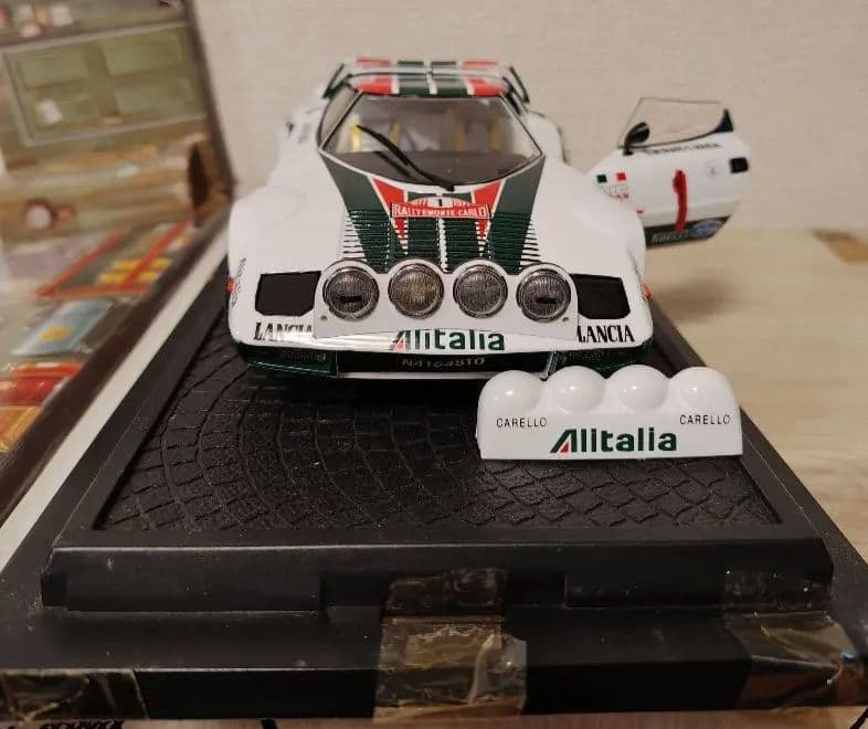 京商 1/18 ランチア ストラトス HF ‘77モンテカルロ