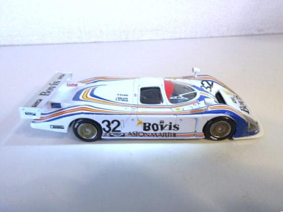 特価 AMR (1/43) アストンマーチン Nimrod