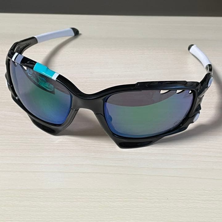 古銭 春秋戦国時代の秦代 厭勝銭（えんしょうせん） 椭円形方孔銅貨 時代物