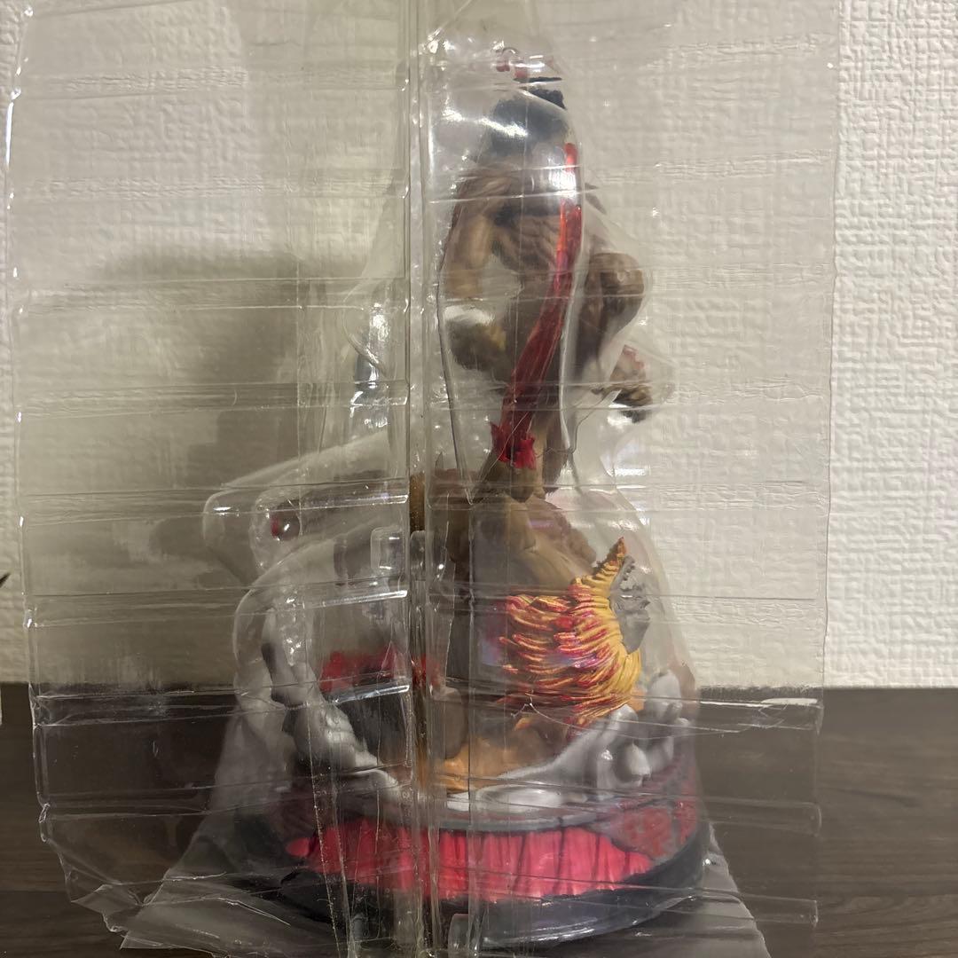 進撃の巨人 フィギュア エレン・イェーガー 新品