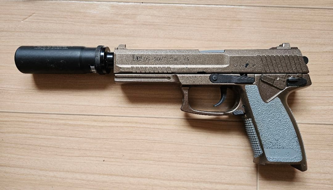mk23 socomガス ガン サイレンサー付き
