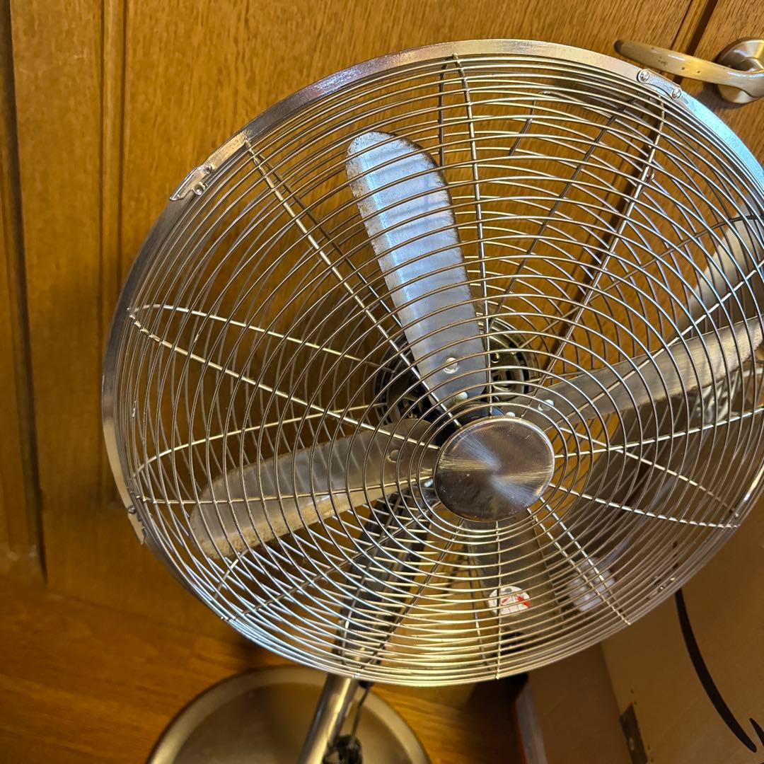 ドウシシャ　JIR-401 スタンドファン メタル扇風機　オシャレ