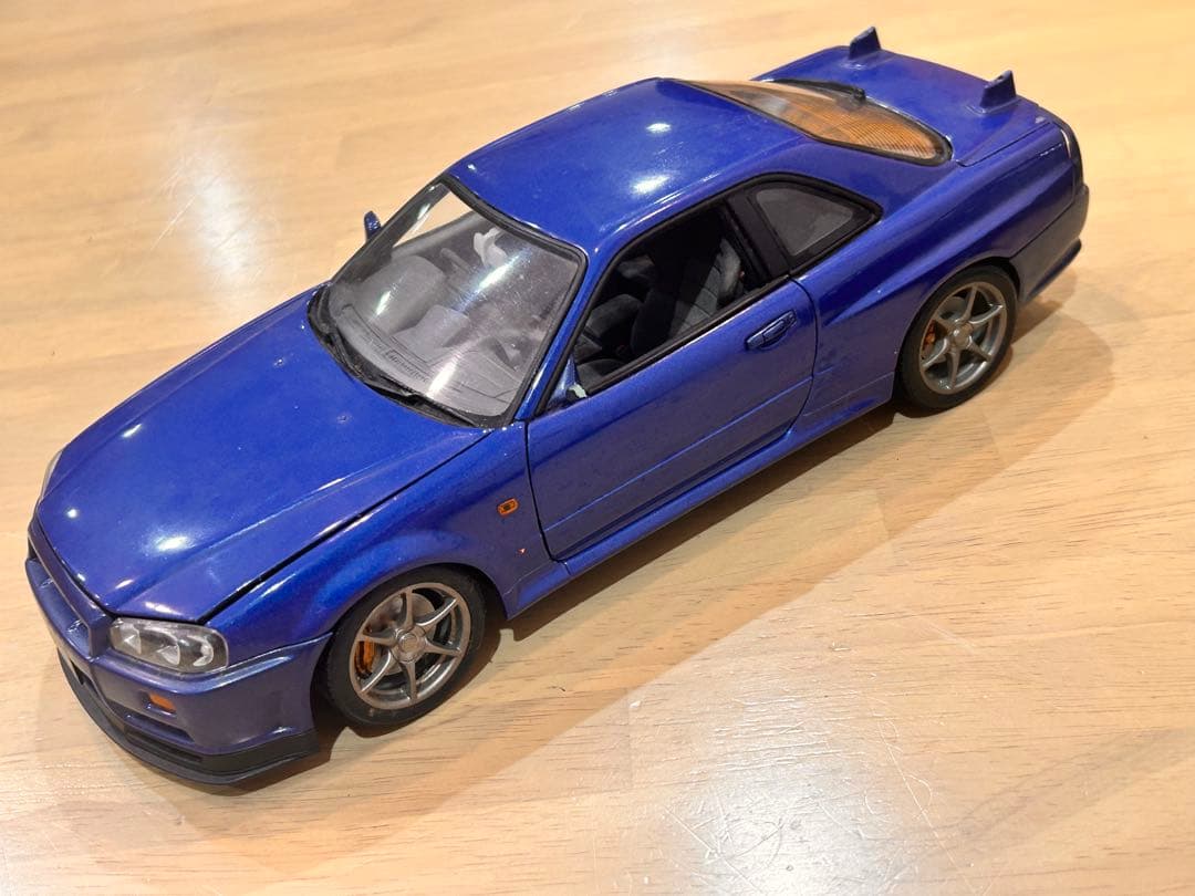 オートアート 1/18 日産 GT-R R32 NISSAN R34