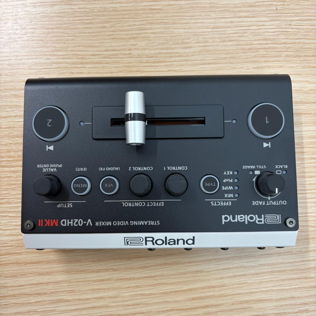 極美品》Roland V-02HD MK II ストリーミングビデオミキサー - メルカリ