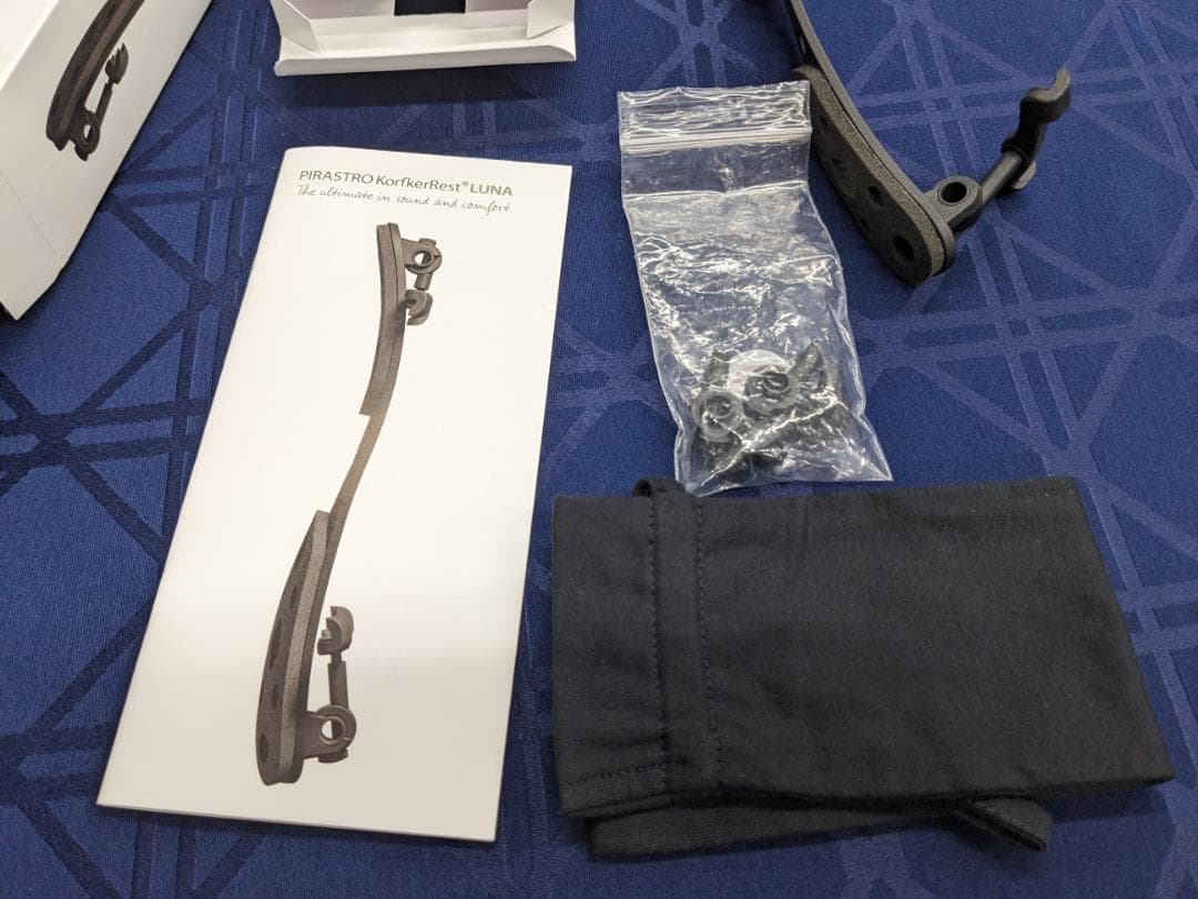 か*ま様 バイオリン肩当　ピラストロ社　ルナ　4/4サイズ用