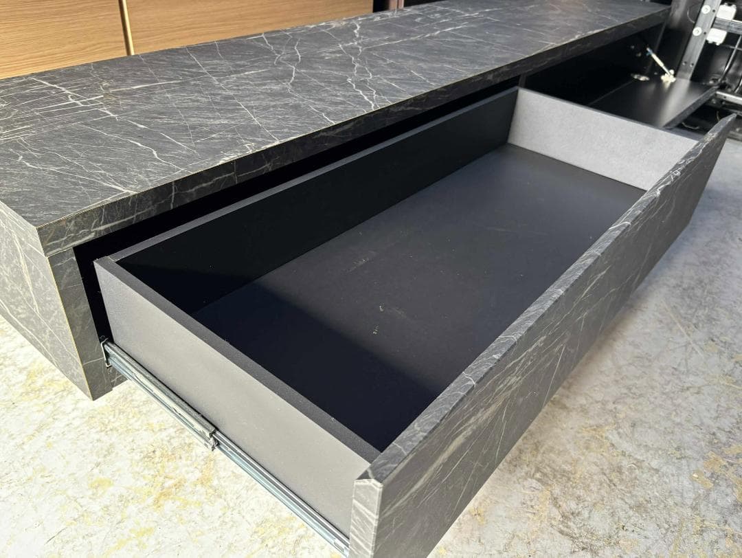 LOWYA 国産 大理石柄 ローボード 幅180 棚 おしゃれ 脚付き