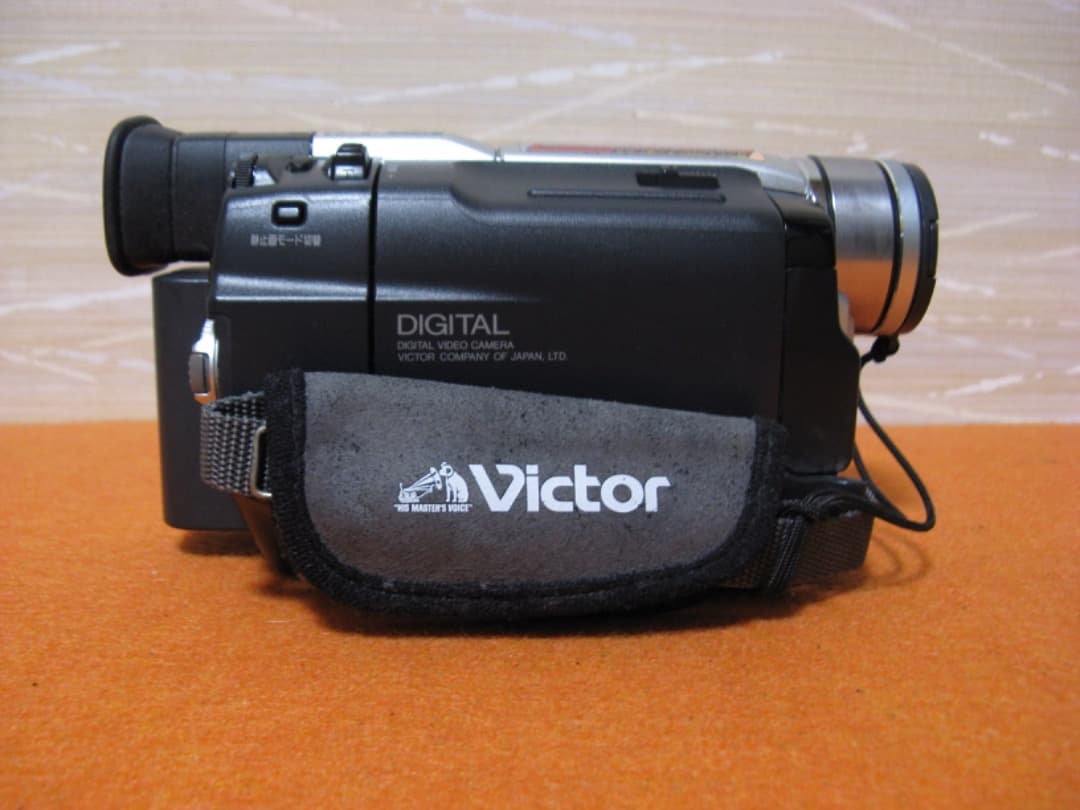 動作OK❗️☆VictorのMiniDV/デジタルビデオカメラ・GR-DVA11