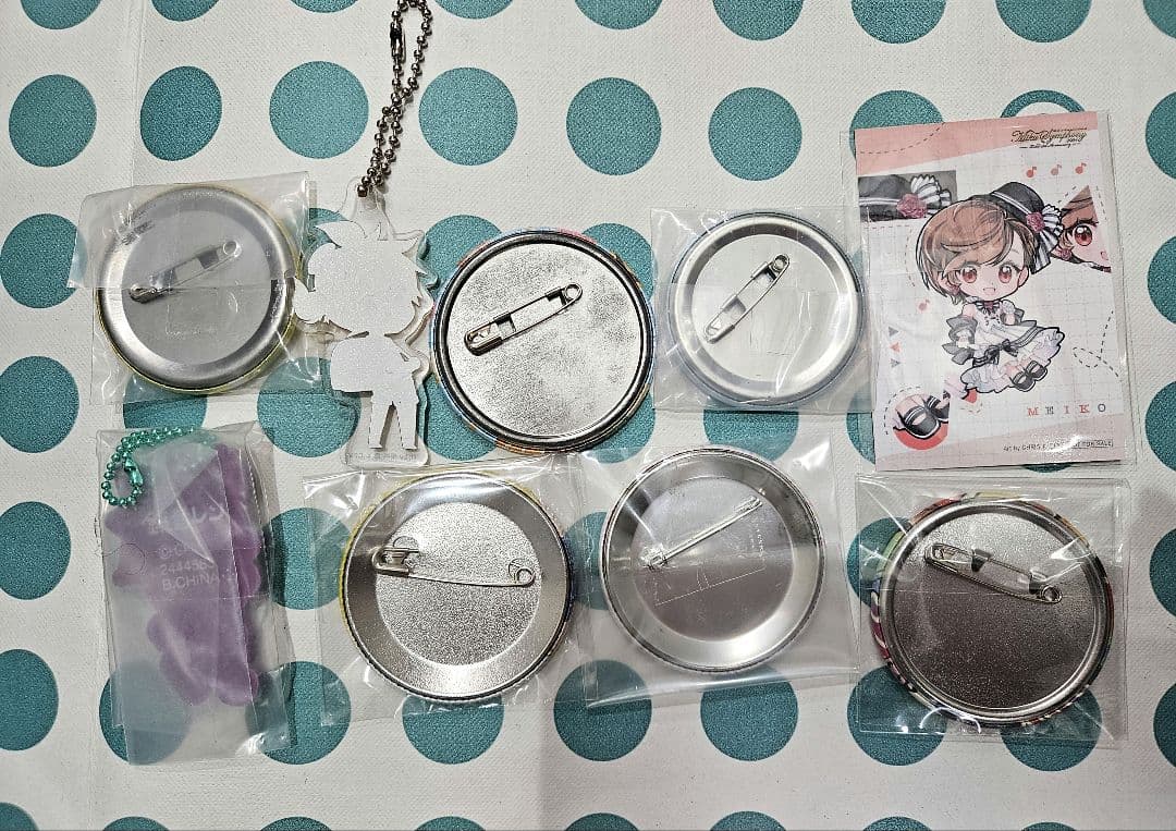 Daiba de DIVA X 鏡音レン リン 缶バッジ パパパ・パーティー 他