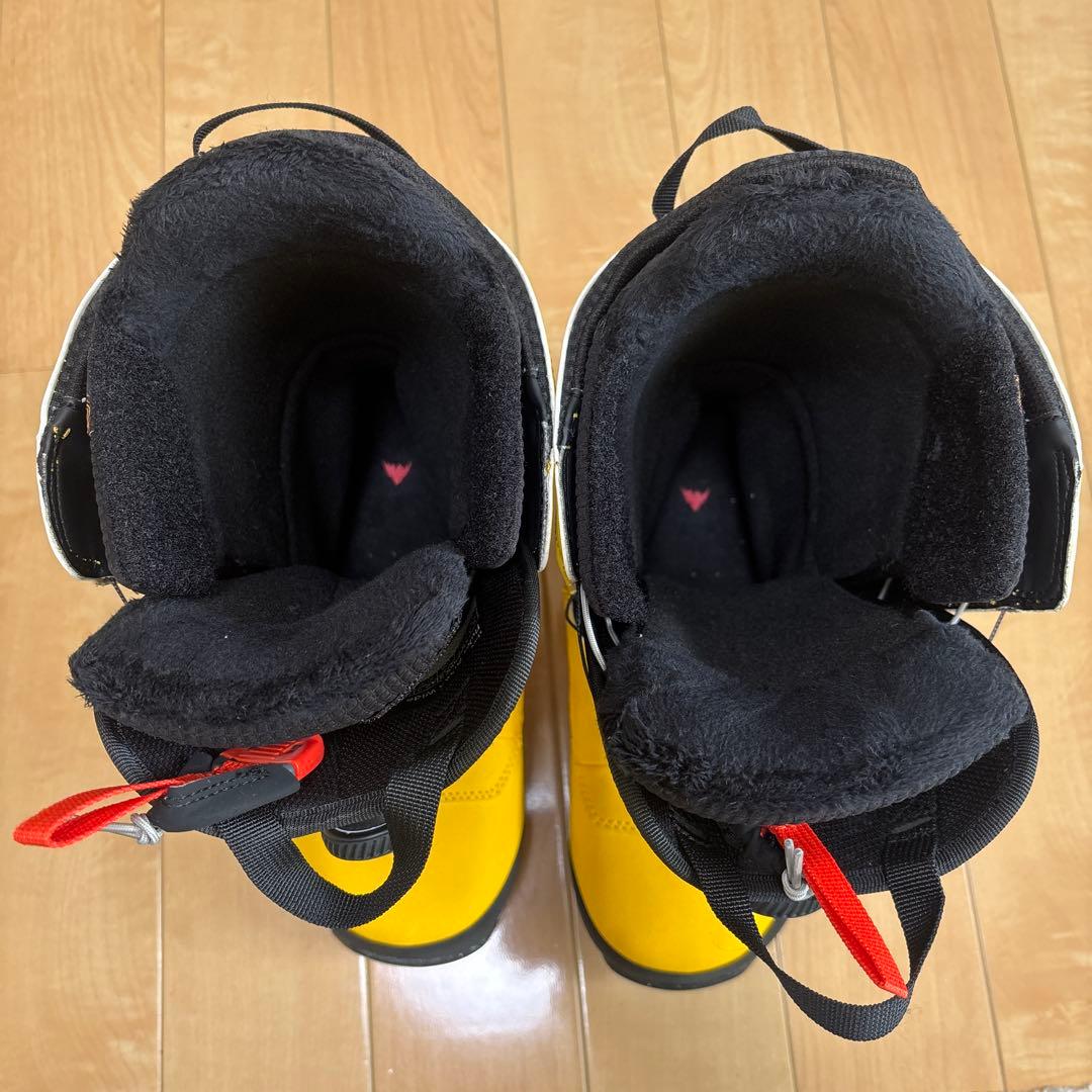 バートン　スノーボードブーツ　ルーラー ボア ワイド ゴールデンロッド