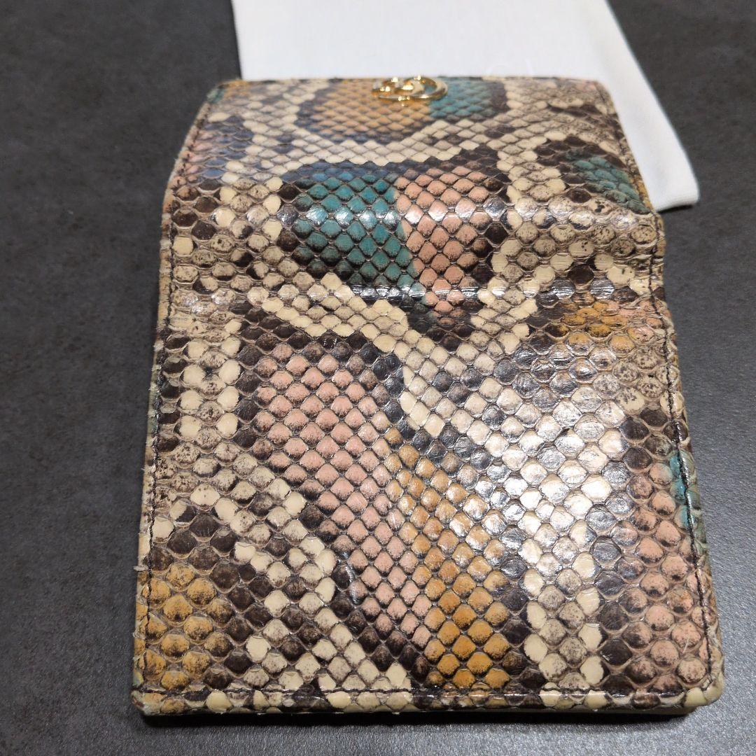 ブ*e様 【クリスマスセール中】GUCCI 金運風水グッチ パイソン 蛇革