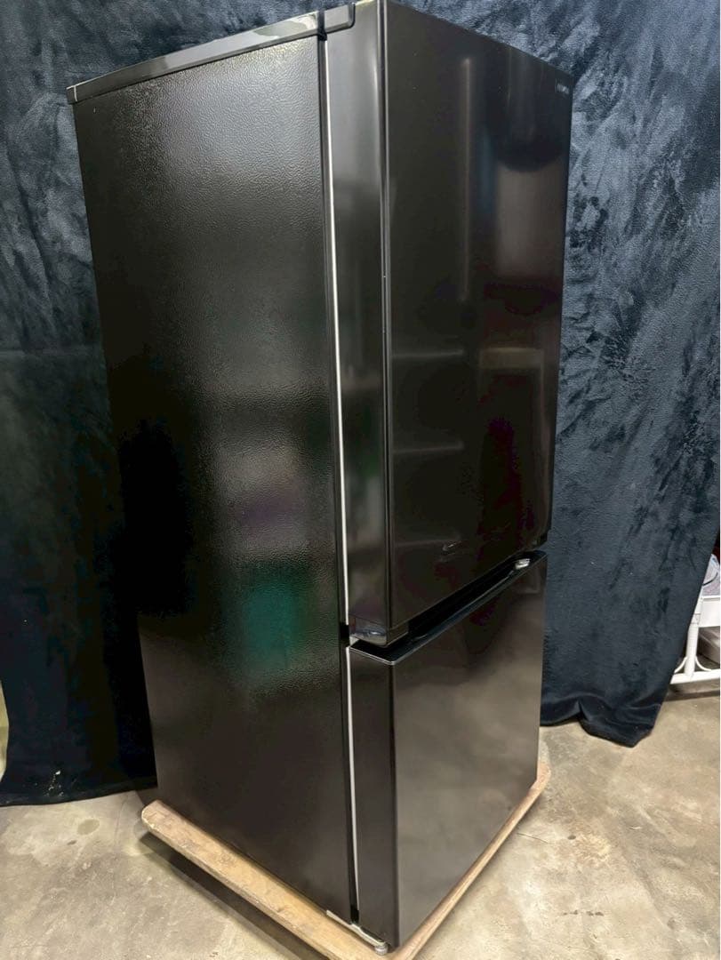 ヤマダセレクト 冷蔵庫 YRZ-F15LK 2023年製 右開き 156L