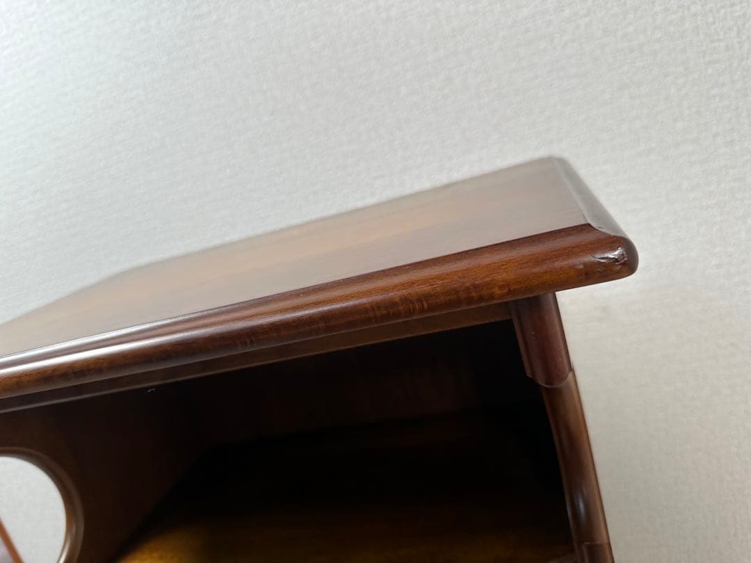 カリモク コロニアル マガジンラック サイドテーブル 飾り棚 花台 ※i4-2※