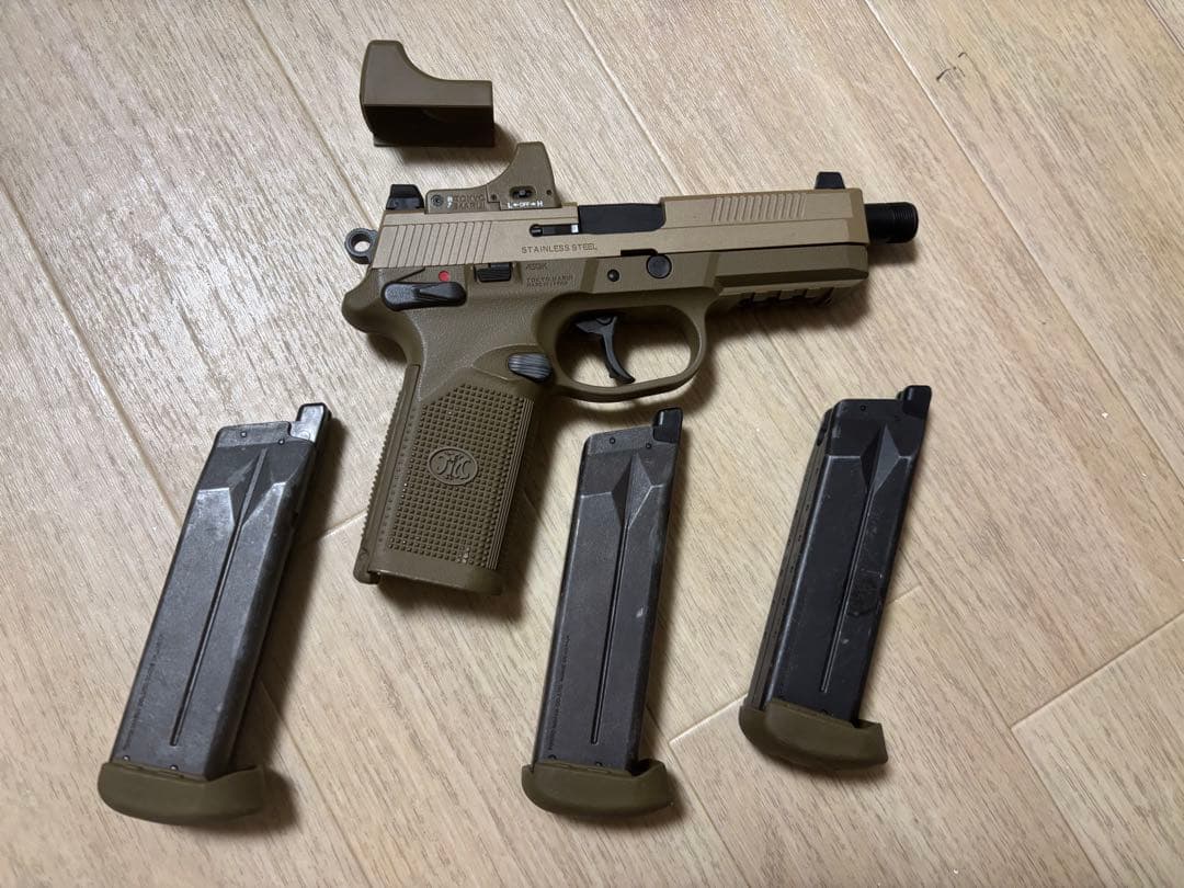 週末値下げ　東京マルイ　FNX45