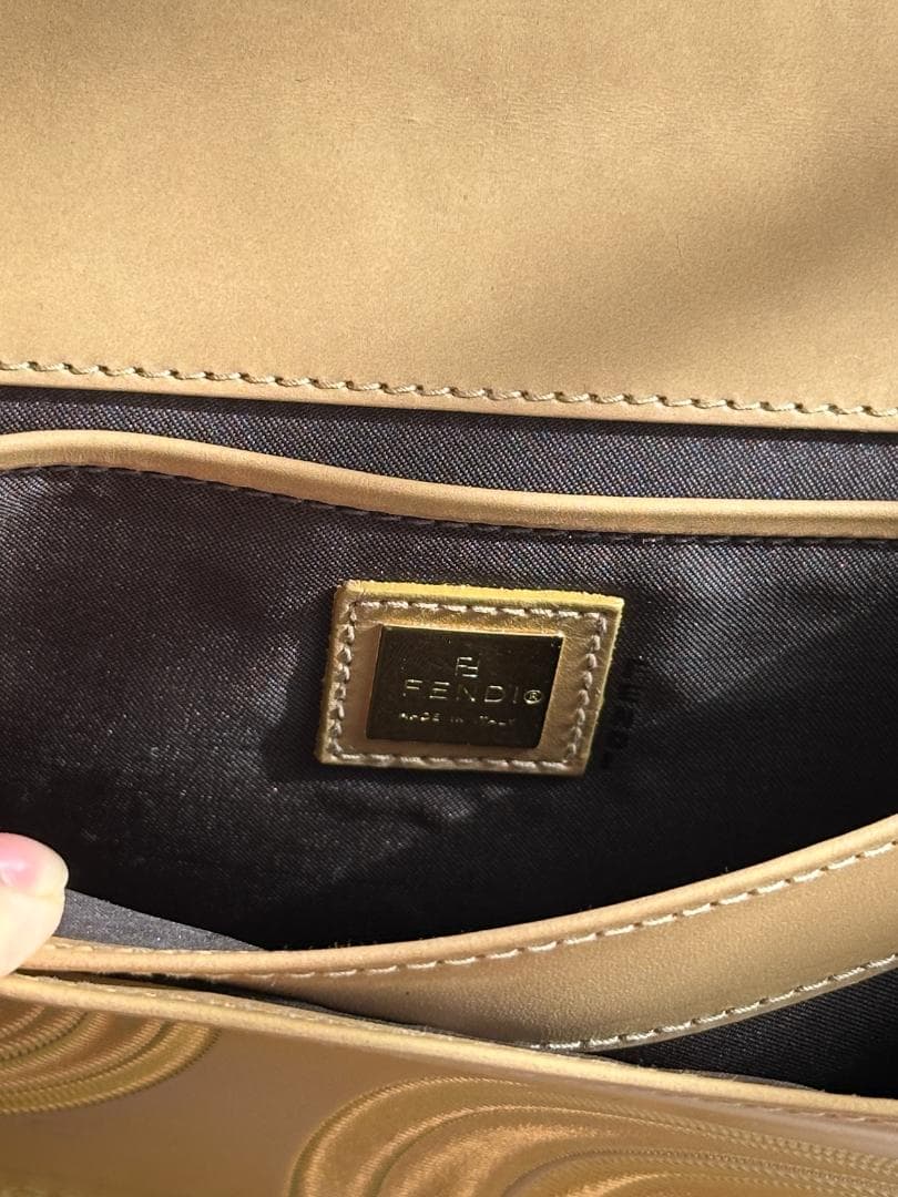 Fendi ゴールド パーティーバッグ