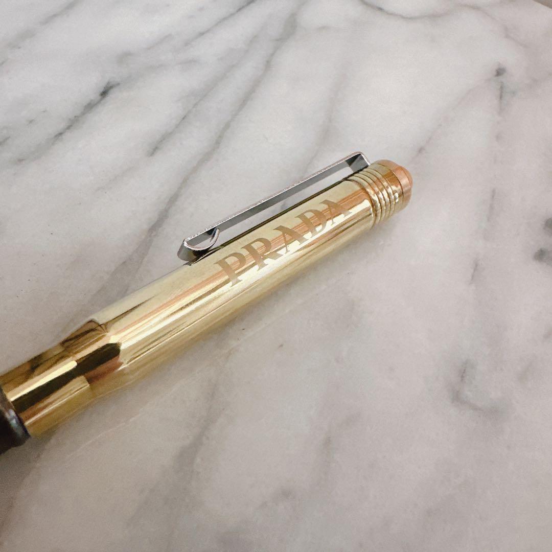 トラベラーズノート プラダ ボールペン