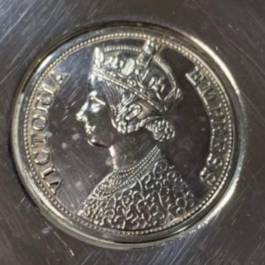 ビクトリア女王 純銀 コイン モチーフ皿、インドONE RUPEEコイン