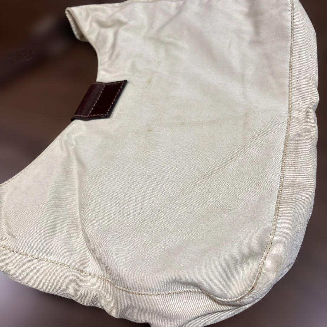 Fendi ショルダーバッグ ベージュ キャンバス