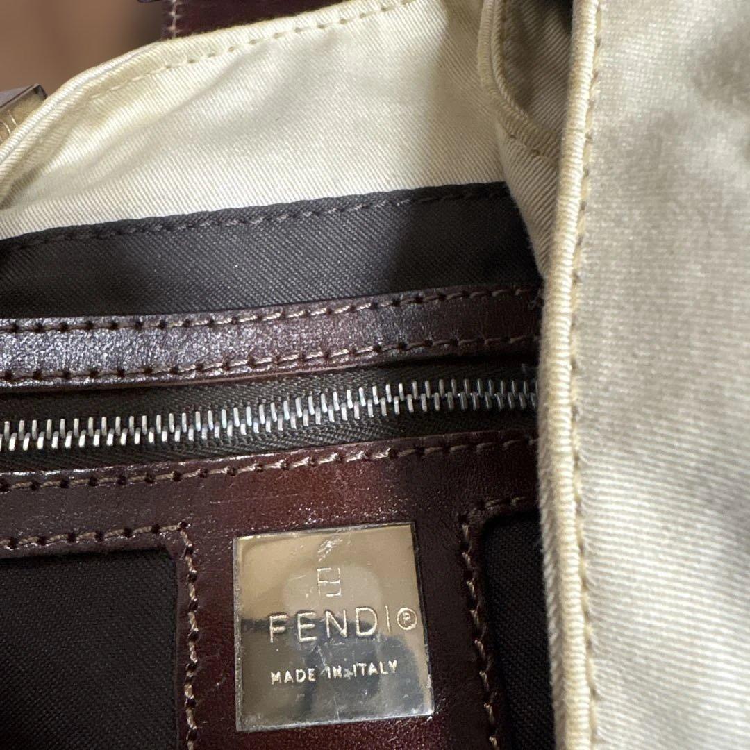 Fendi ショルダーバッグ ベージュ キャンバス