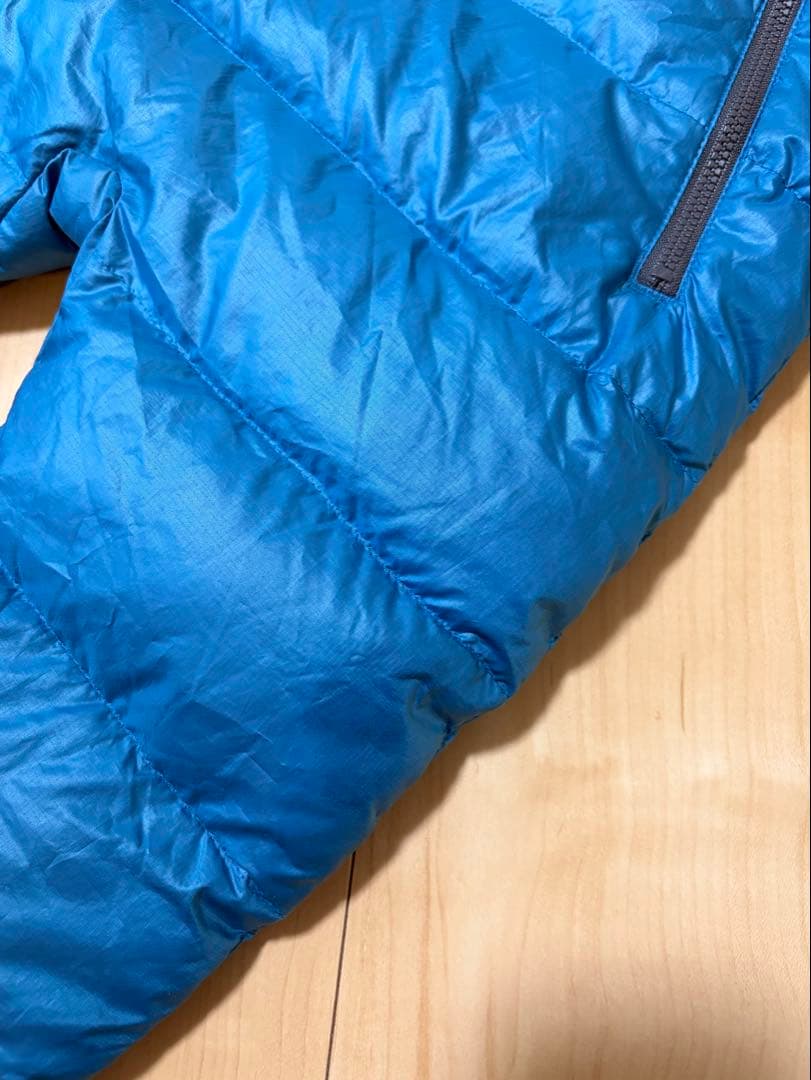 patagonia ダウンジャンプスーツ 12-18m
