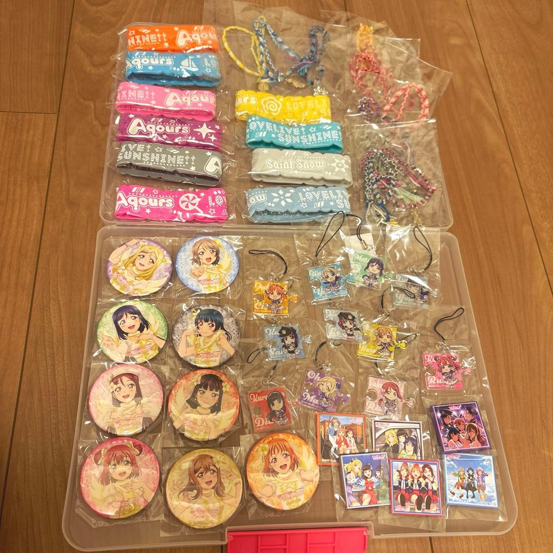 ゆきむら。 マニフェスト 等身 缶バッジ 49個