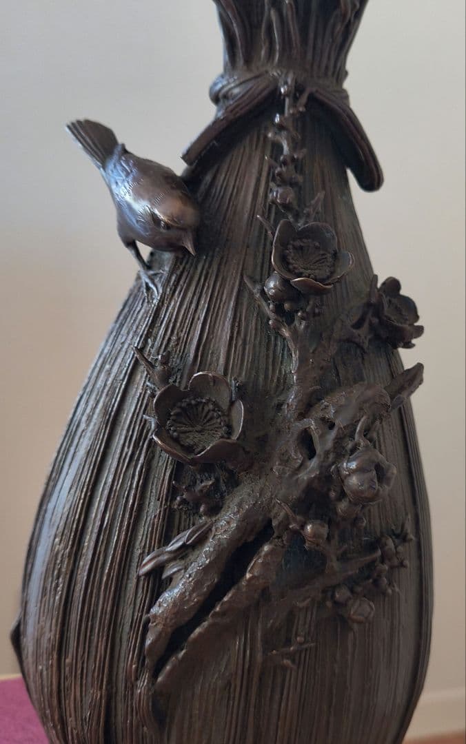 金属製鳥と花の装飾花瓶　金工家　二上常太郎