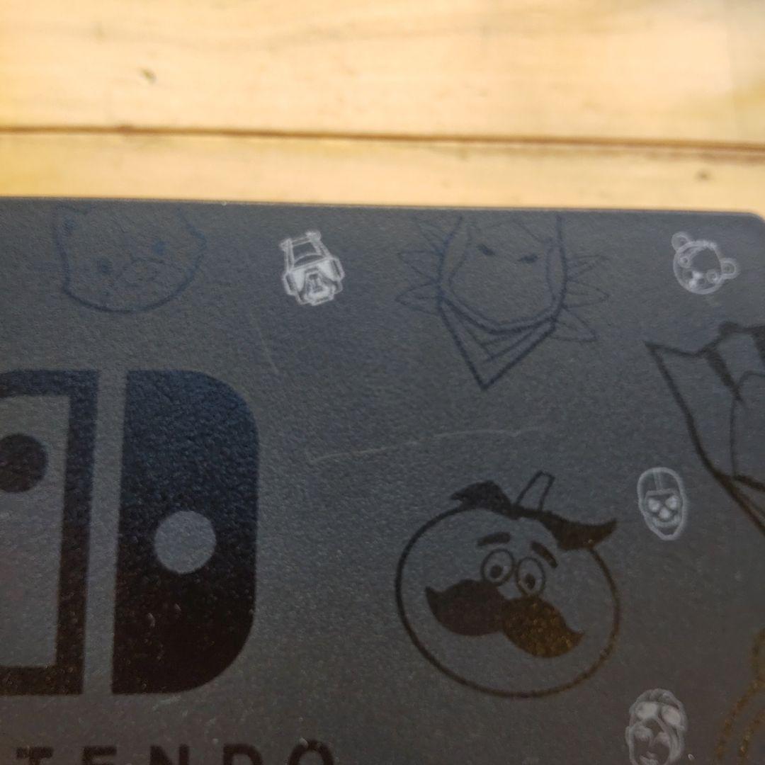 NintendoSwitch　ニンテンドースイッチ　本体　収納ケース付き