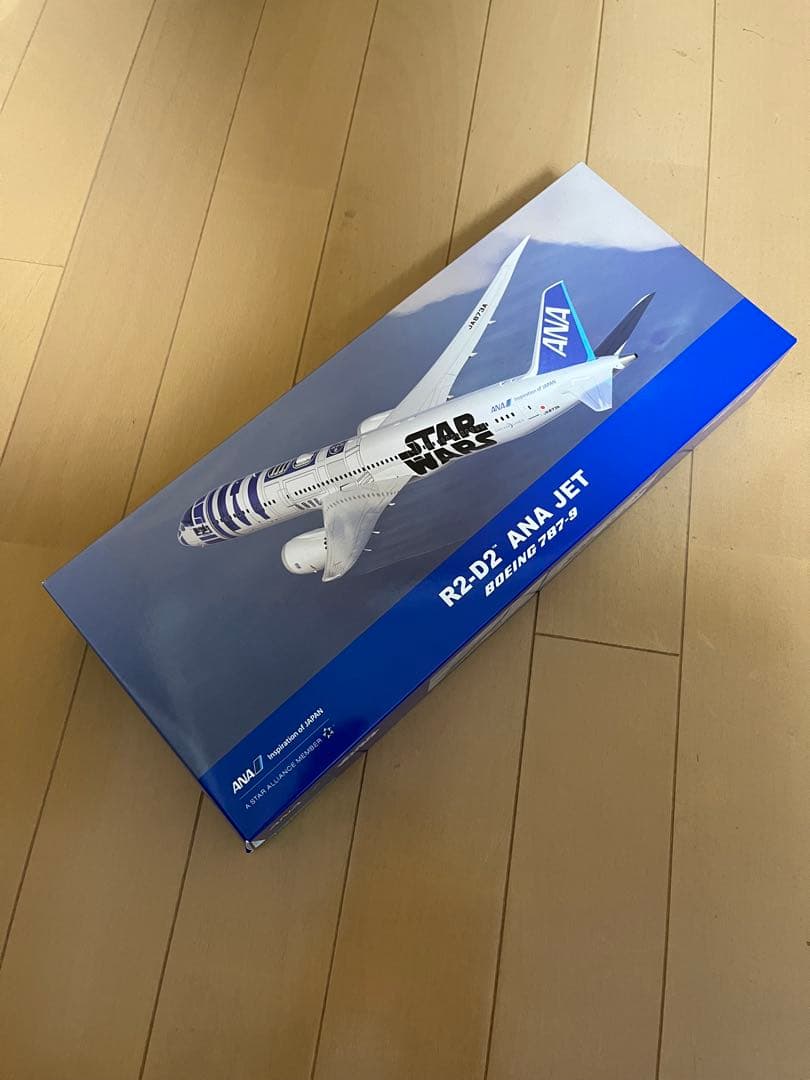 レア！非売品！ANA JET STAR WARS R2-D2 1/200スケール レア！非売品！ANA JET STAR WARS R2-D2 1/200スケール レア！非売品