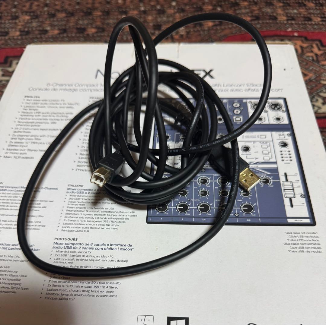 Soundcraft Notepad-8FX 8チャンネルミキサー