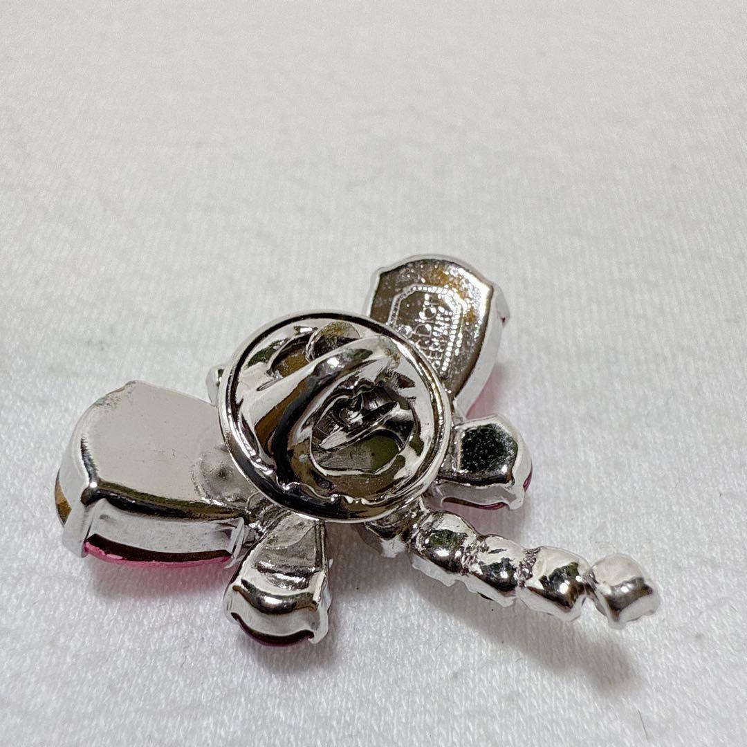 クリスチャンディオール シルバー＆ピンクカラー トンボ ピンブローチ