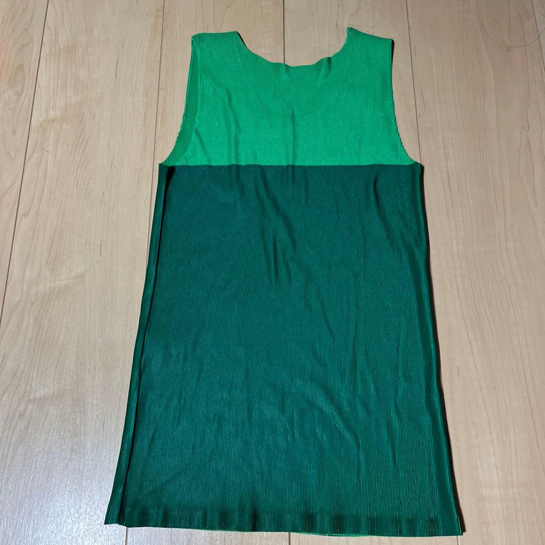 PLEATS PLEASE プリーツプリーズ 極美品　バイカラータンクトップ