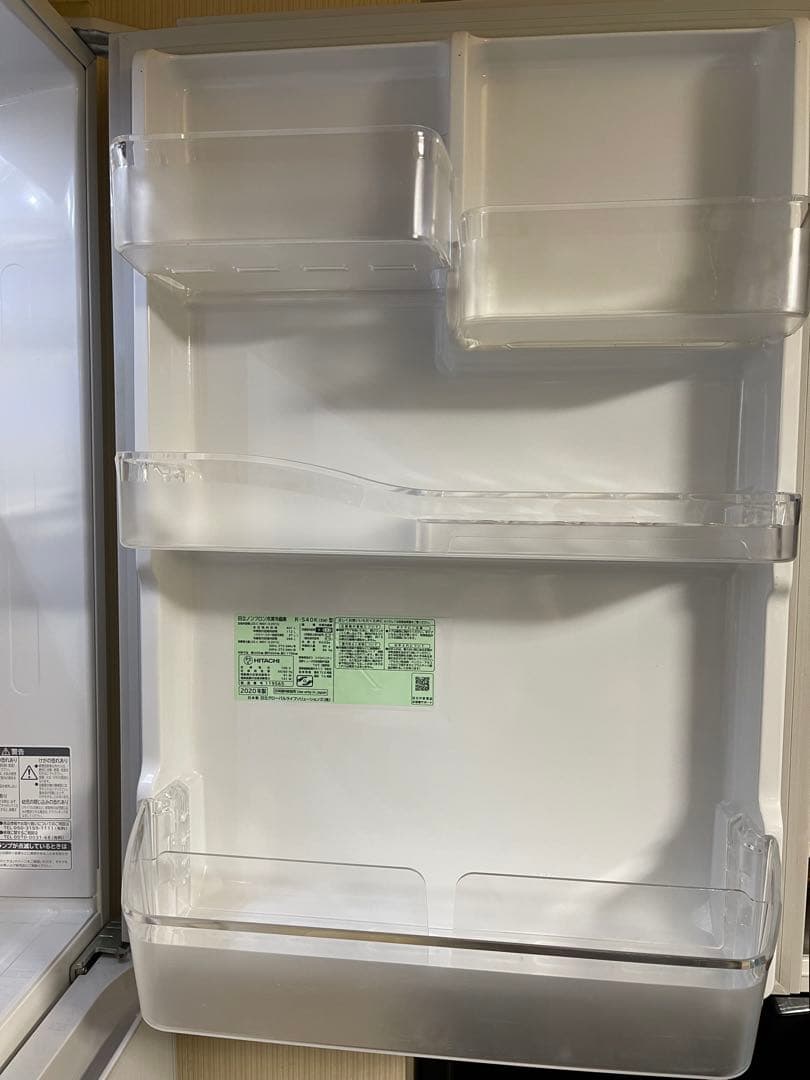 日立 R-S40K(XW)型 冷蔵庫 2020年製　送料込み⭐︎お値下げしました⭐︎