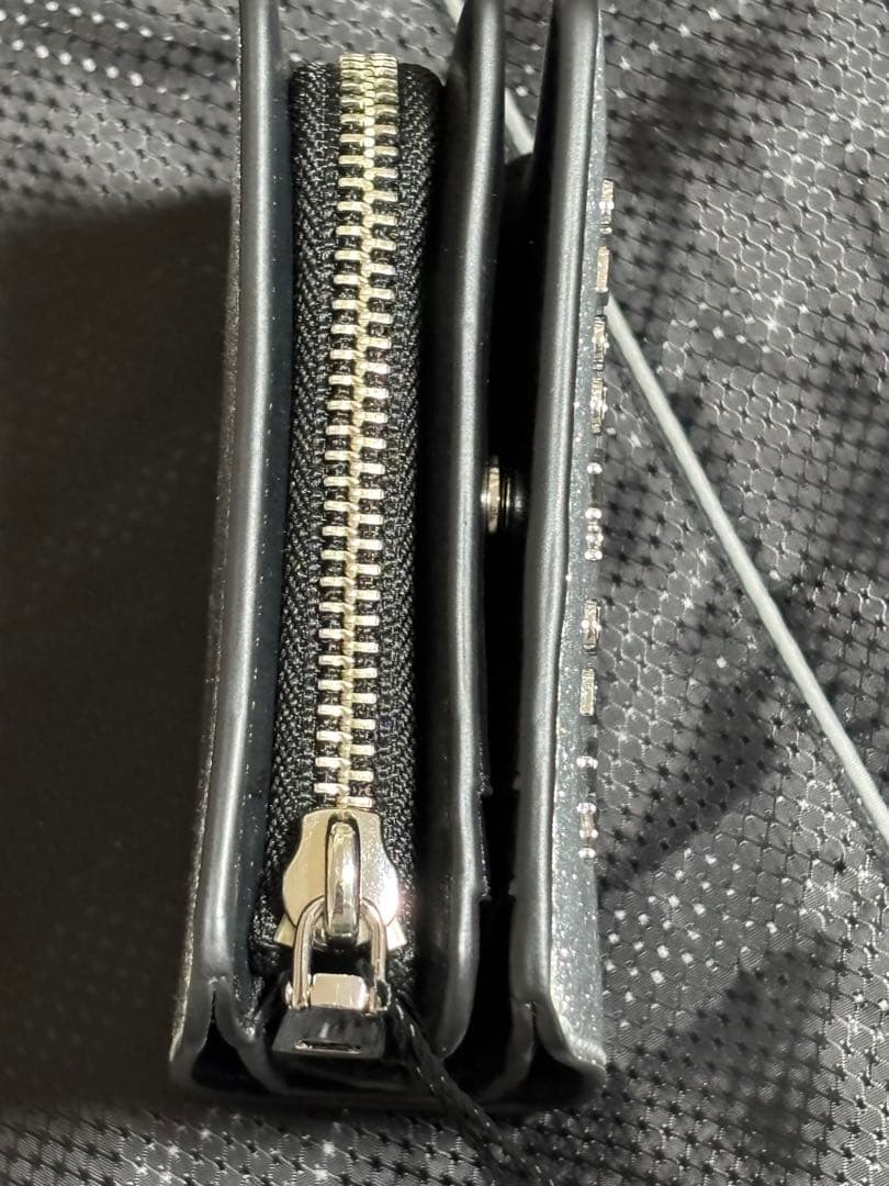 MARC JACOBS シルバー 二つ折り財布