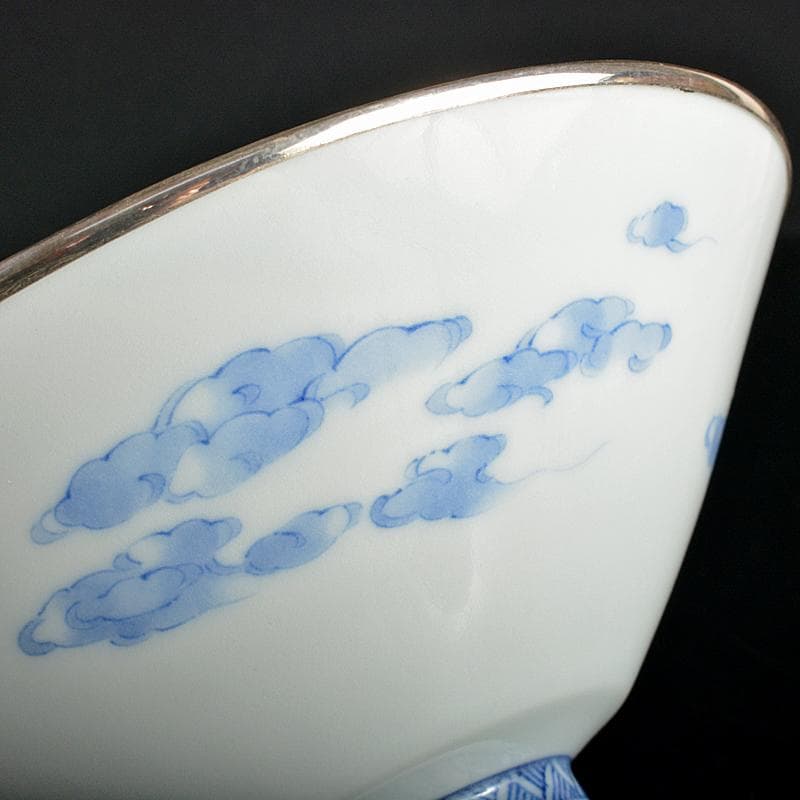 宮内庁御用命 宮内庁御用命 真玉園 加藤靖彦作 染付水雲文 茶碗