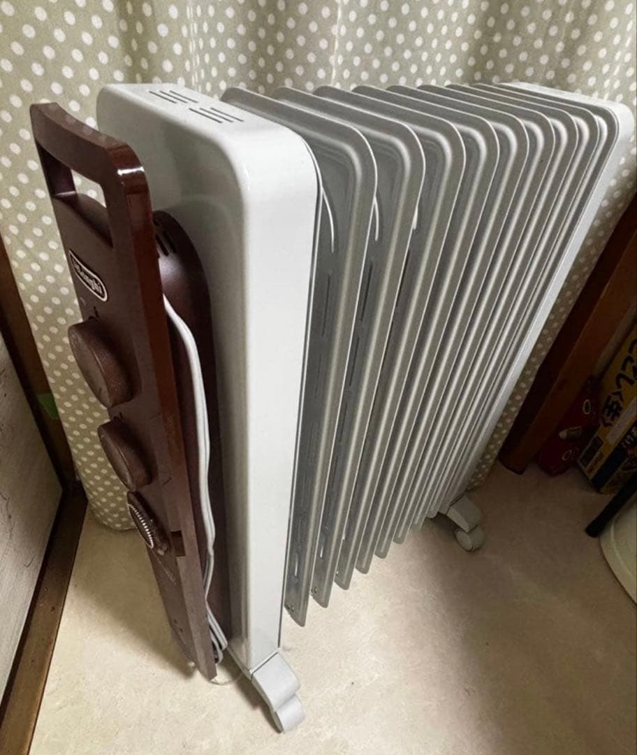 デロンギ オイルヒーター RHJ21F1015-BR - メルカリ