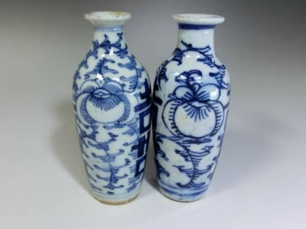 徳利■中国 青華 古い酒器 2本 染付 花唐草 お銚子 時代物 骨董品 古玩■