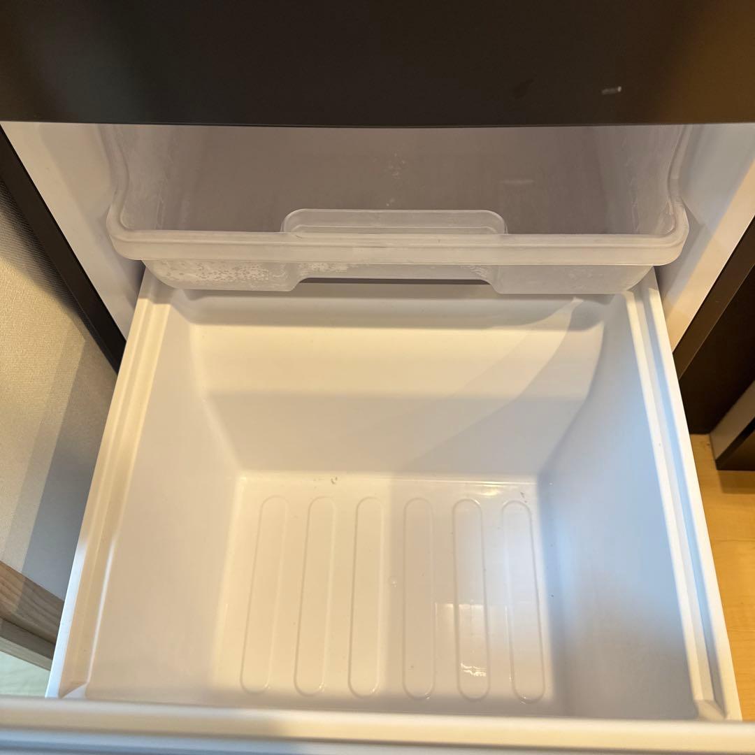 【送料込】シャープ　冷蔵庫 SJ-D15J-H 152L