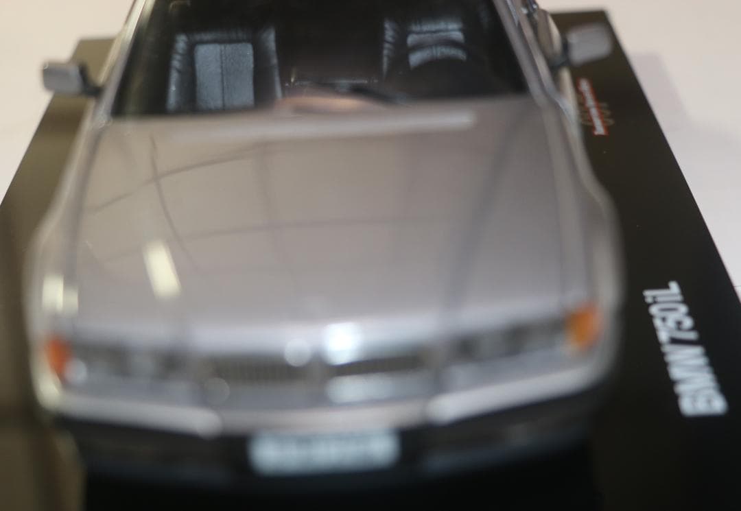BMW特注００７　ＢＭＷ７５０IL　 1/24 　限定品　中古品