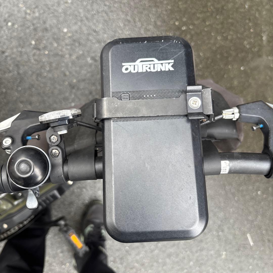 リ*@様 ログアウトLOG OUTRUNK e折りたたみ電動自転車　2022