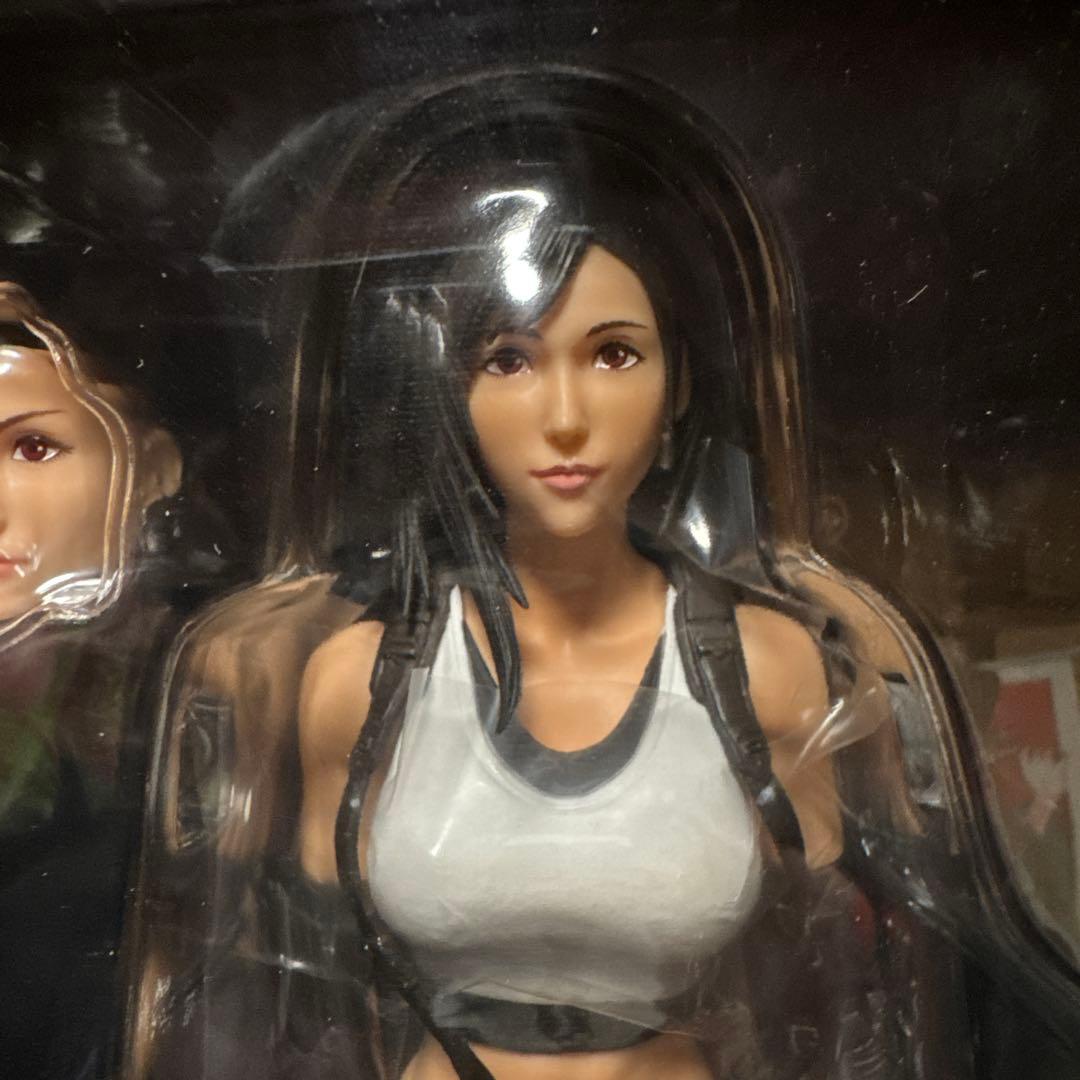 ファイナルファンタジー7 プレイアーツ改 ティファ・ロックハート 新品