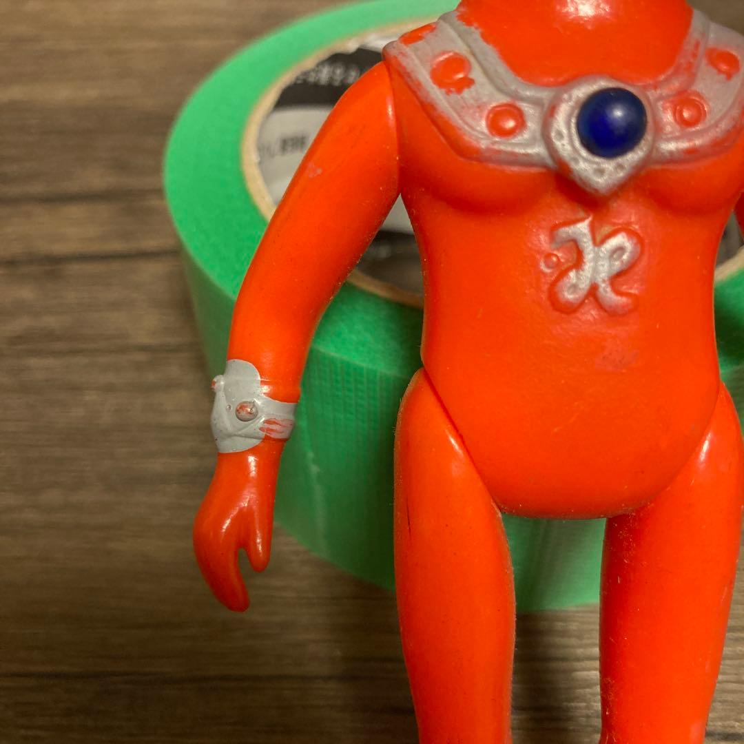 ウルトラマンレオ　タカトク　ソフビ