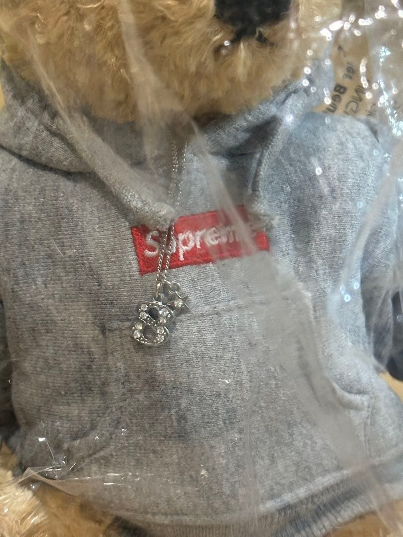 クマぬいぐるみ